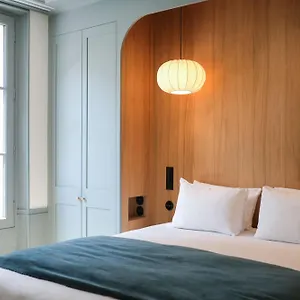 Courcelles Etoile Hotel Paris