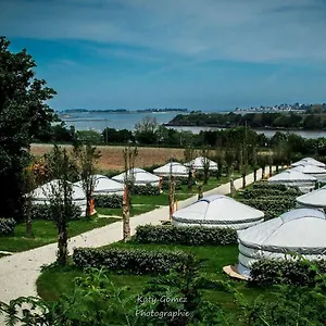 Mer Et Yourtes Hotel Henvic